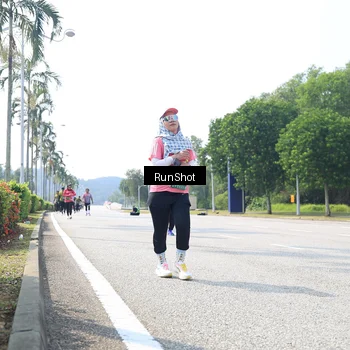 Runner Photo 6946024