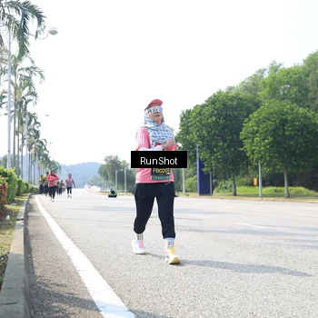 Runner Photo 6946025