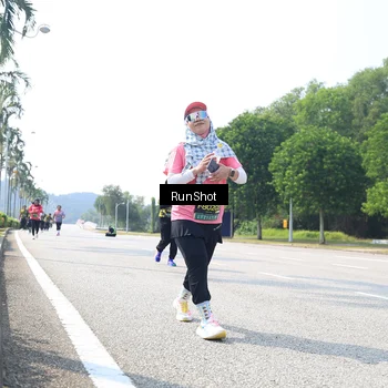 Runner Photo 6946032