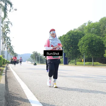 Runner Photo 6946035