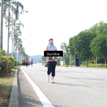 Runner Photo 6946038
