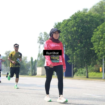 Runner Photo 6946053