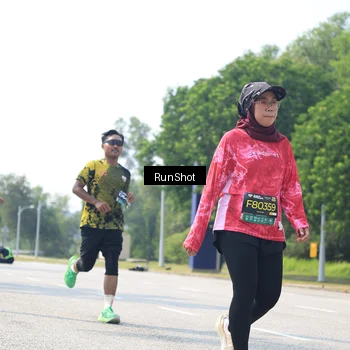 Runner Photo 6946056