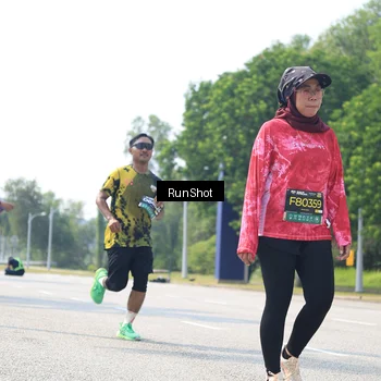 Runner Photo 6946057