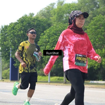 Runner Photo 6946061