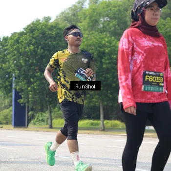 Runner Photo 6946063