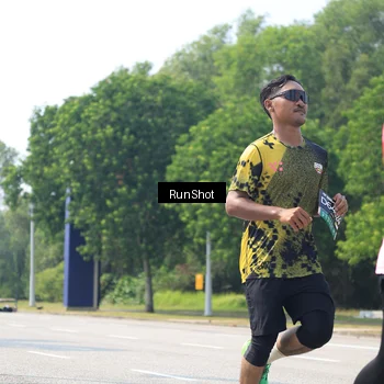 Runner Photo 6946065