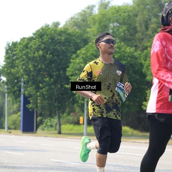 Runner Photo 6946066