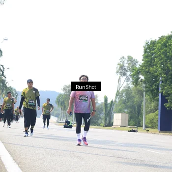 Runner Photo 6946069