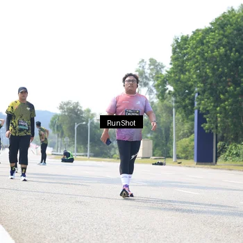 Runner Photo 6946081