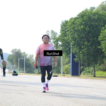 Runner Photo 6946084