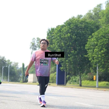 Runner Photo 6946092