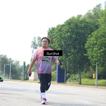 Runner Photo 6946093