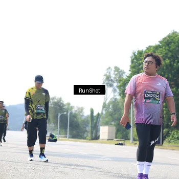 Runner Photo 6946098