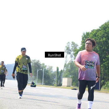 Runner Photo 6946099