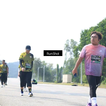 Runner Photo 6946137