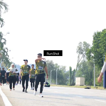 Runner Photo 6946148
