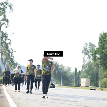 Runner Photo 6946150