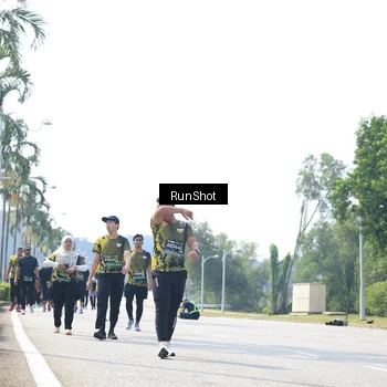 Runner Photo 6946159