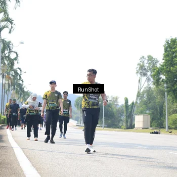Runner Photo 6946160