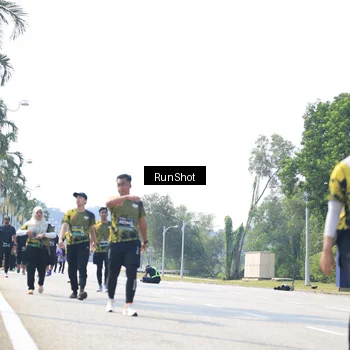 Runner Photo 6946166