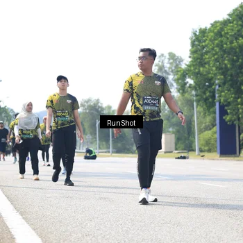 Runner Photo 6946176
