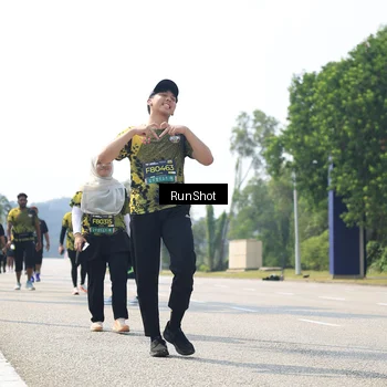 Runner Photo 6946192