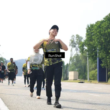 Runner Photo 6946198