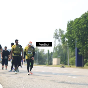 Runner Photo 6946239