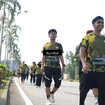 Runner Photo 6946251