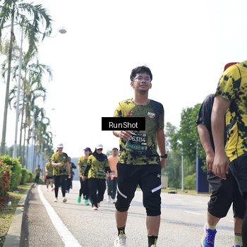 Runner Photo 6946253