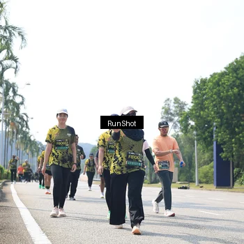 Runner Photo 6946272