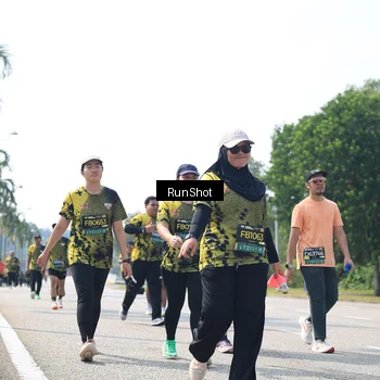 Runner Photo 6946279