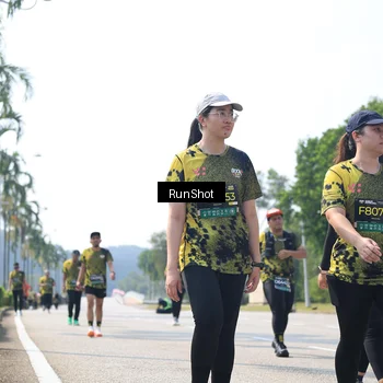 Runner Photo 6946293