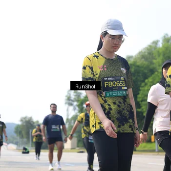 Runner Photo 6946300