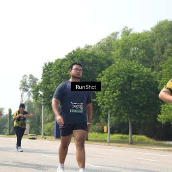 Runner Photo 6946319