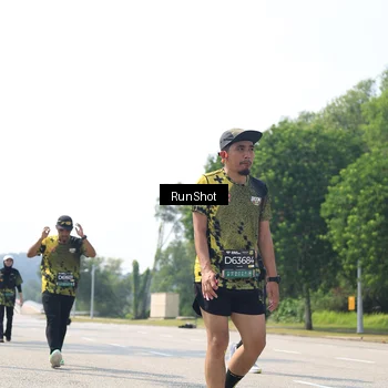 Runner Photo 6946331
