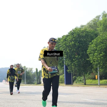 Runner Photo 6946344