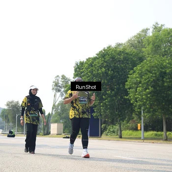 Runner Photo 6946348