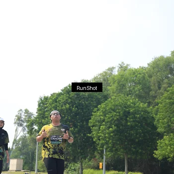 Runner Photo 6946352