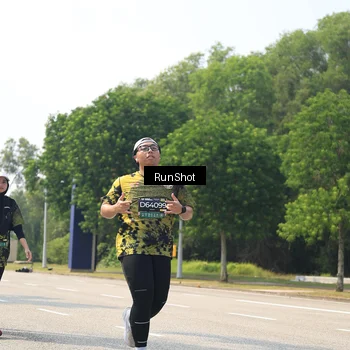 Runner Photo 6946354