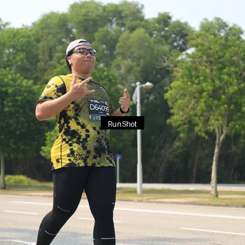 Runner Photo 6946363