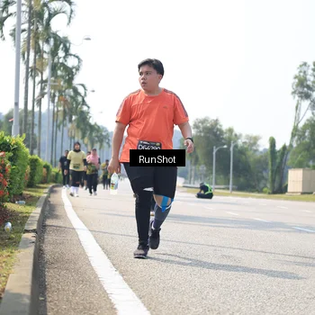 Runner Photo 6946387