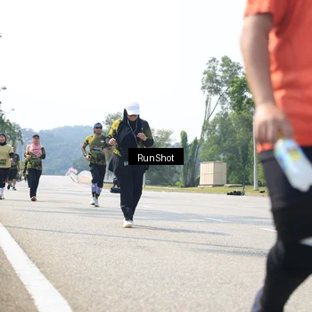 Runner Photo 6946399