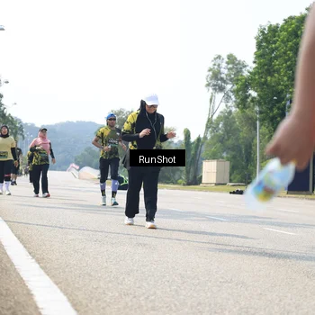 Runner Photo 6946400