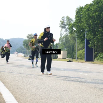 Runner Photo 6946404