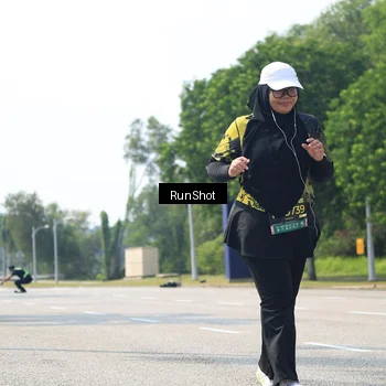Runner Photo 6946422