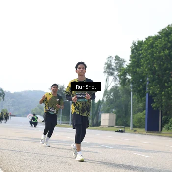 Runner Photo 6946438
