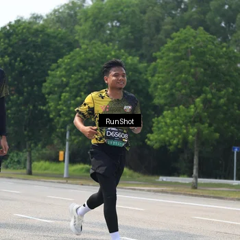 Runner Photo 6946452