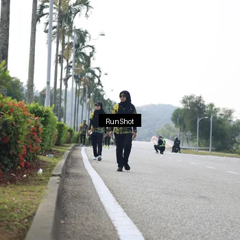 Runner Photo 6946454
